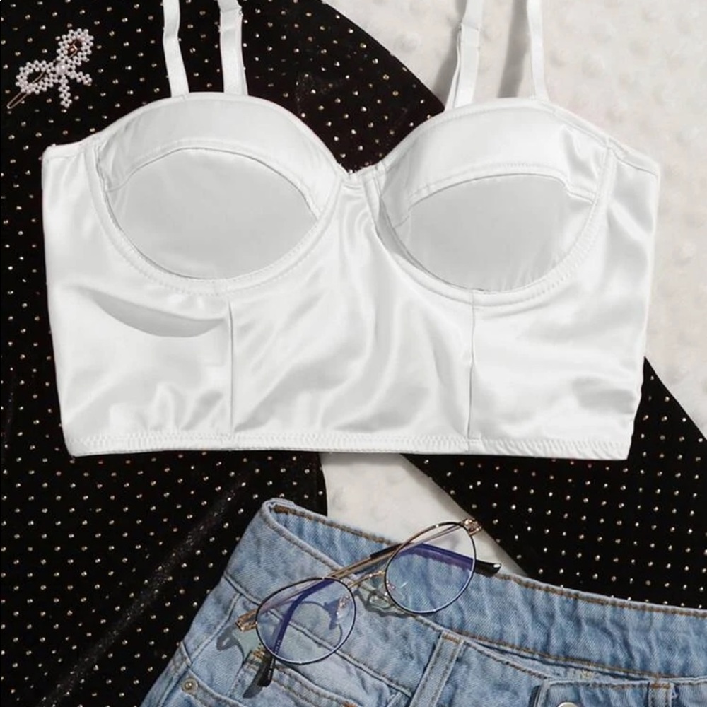 White bustier crop